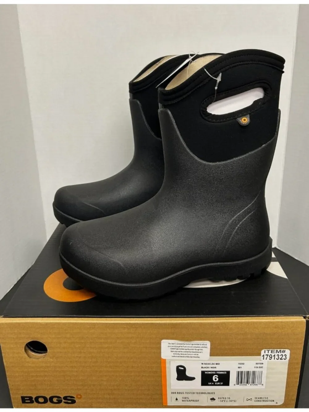 Bogs Classic Seamless Mid Rain Boots Womens Size 6 Black Waterproof Insulated BN